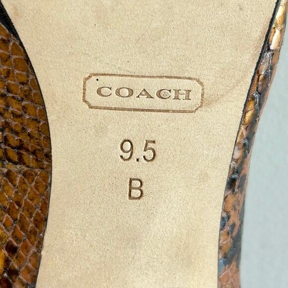 Coach Snakeskin Leather Platform Closed Toe Heels 9.5 Feminine Trendy MSRP $300 - Picture 7 of 8